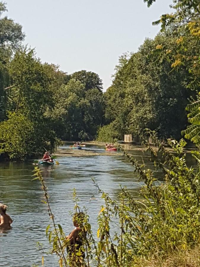 La Montignonne Διαμέρισμα Montigny-sur-Loing Εξωτερικό φωτογραφία